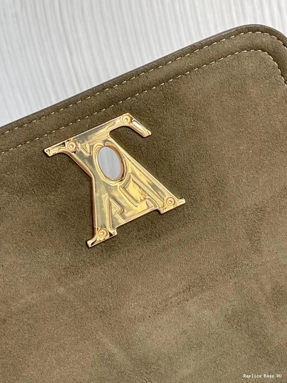 Affordable VUITTON LOCKME TENDER LOUIS 0801